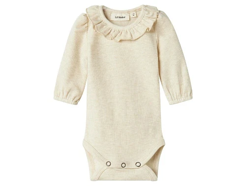 Råhvid rib body med flæsekrave fra Lil Atelier 13240334 turtledove melange